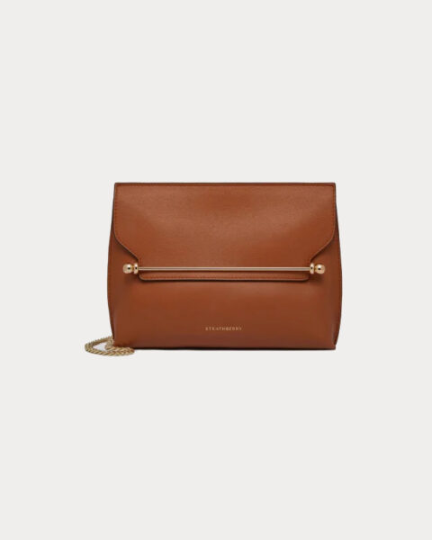 Chic Charm - Image 2