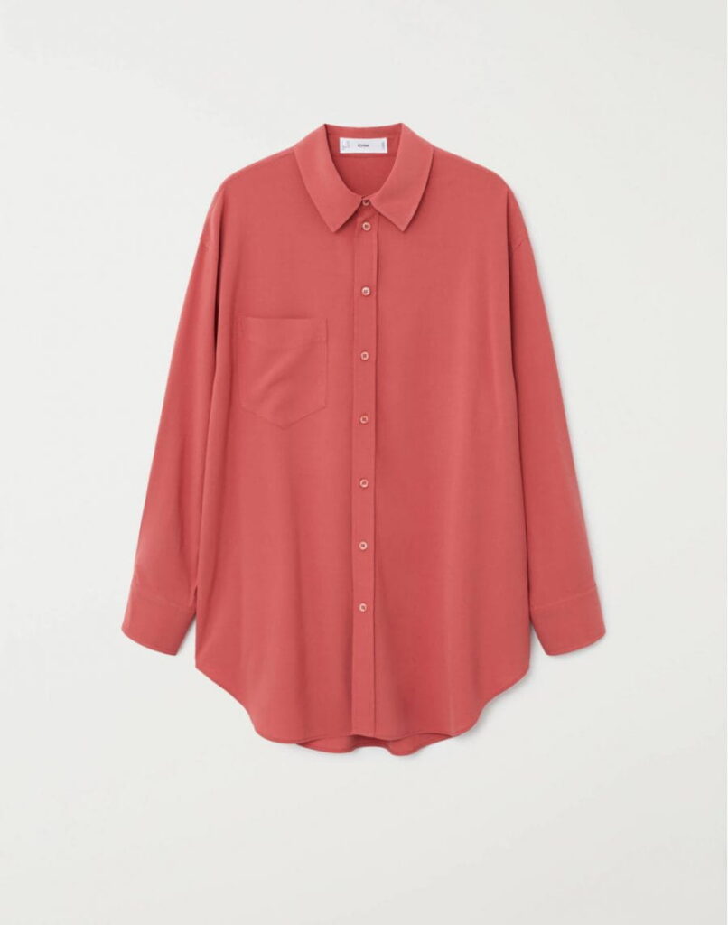 Oversize flowy shirt